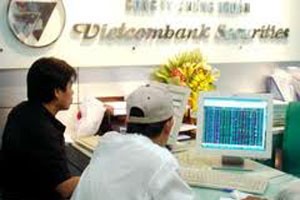 VCBS đạt 75 tỷ đồng lợi nhuận 10 tháng